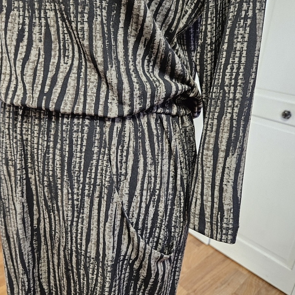 Peyton Jensen women's medium mini pull over dress - Picture 4 of 7